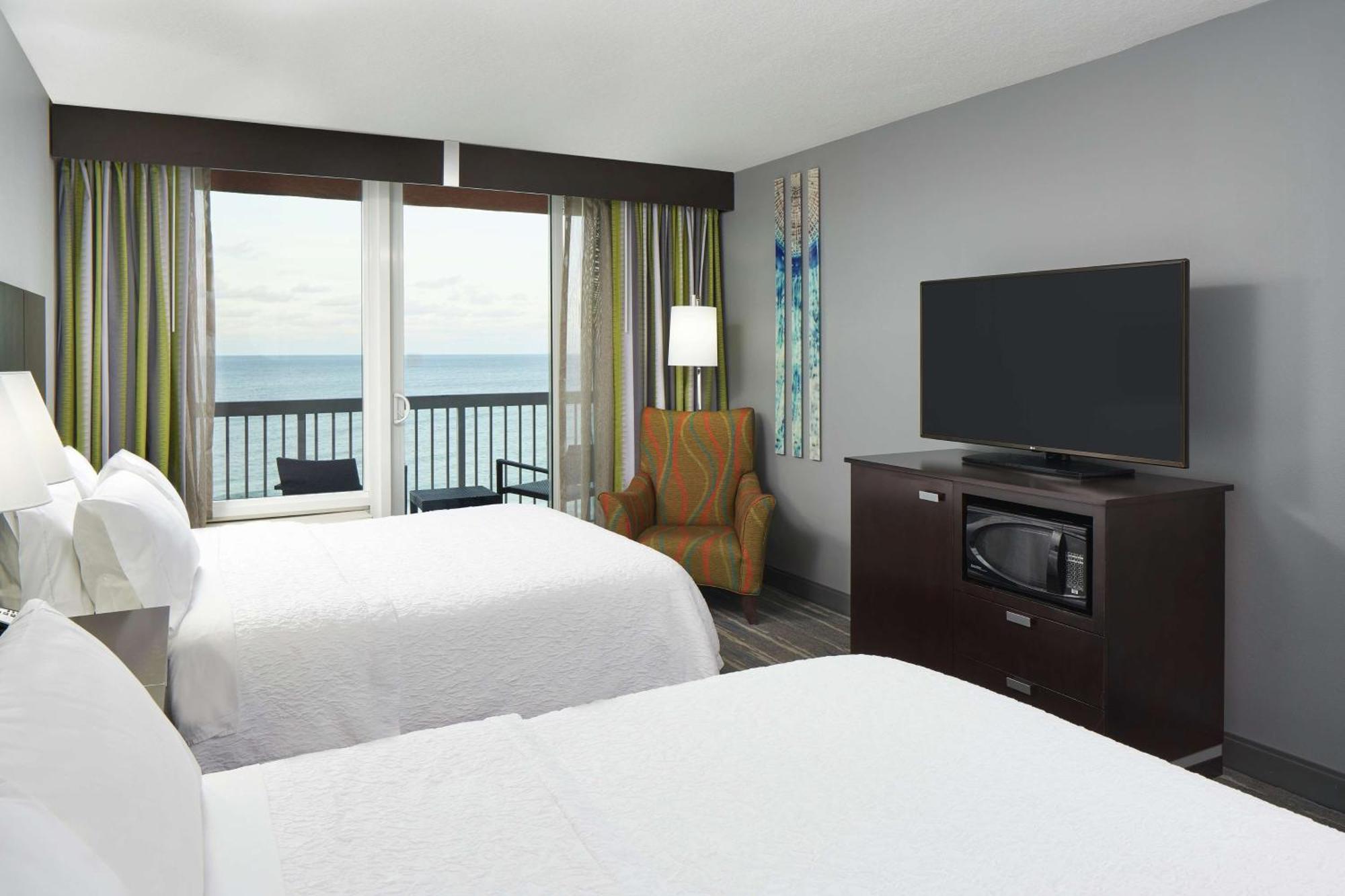 Queen Room - Ocean Front