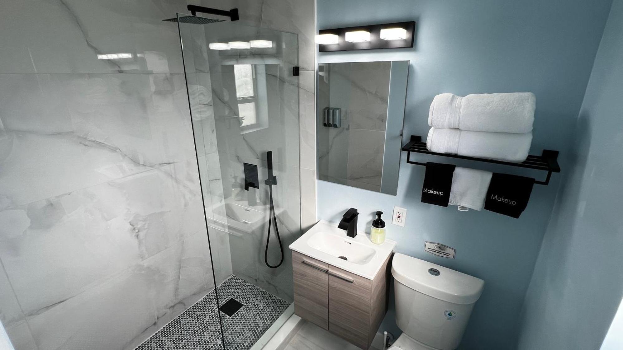 Premium Quadruple Room