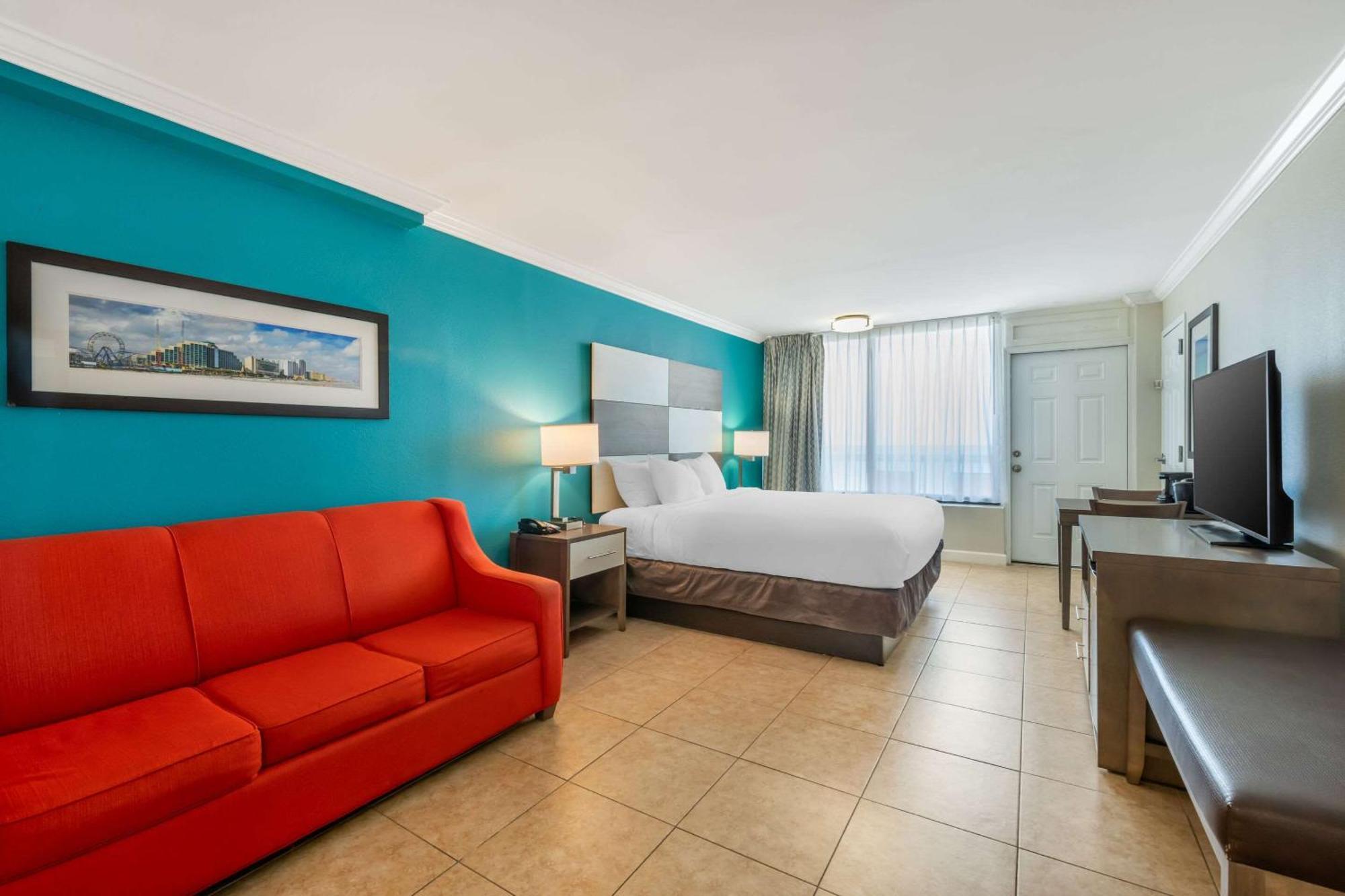 Accessible King Room Balcony Oceanfront