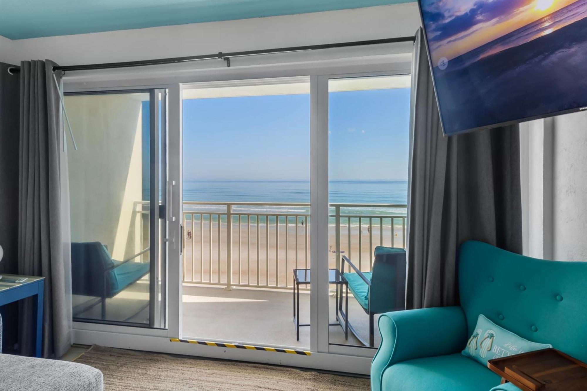 One-Bedroom Apartment Ocean View