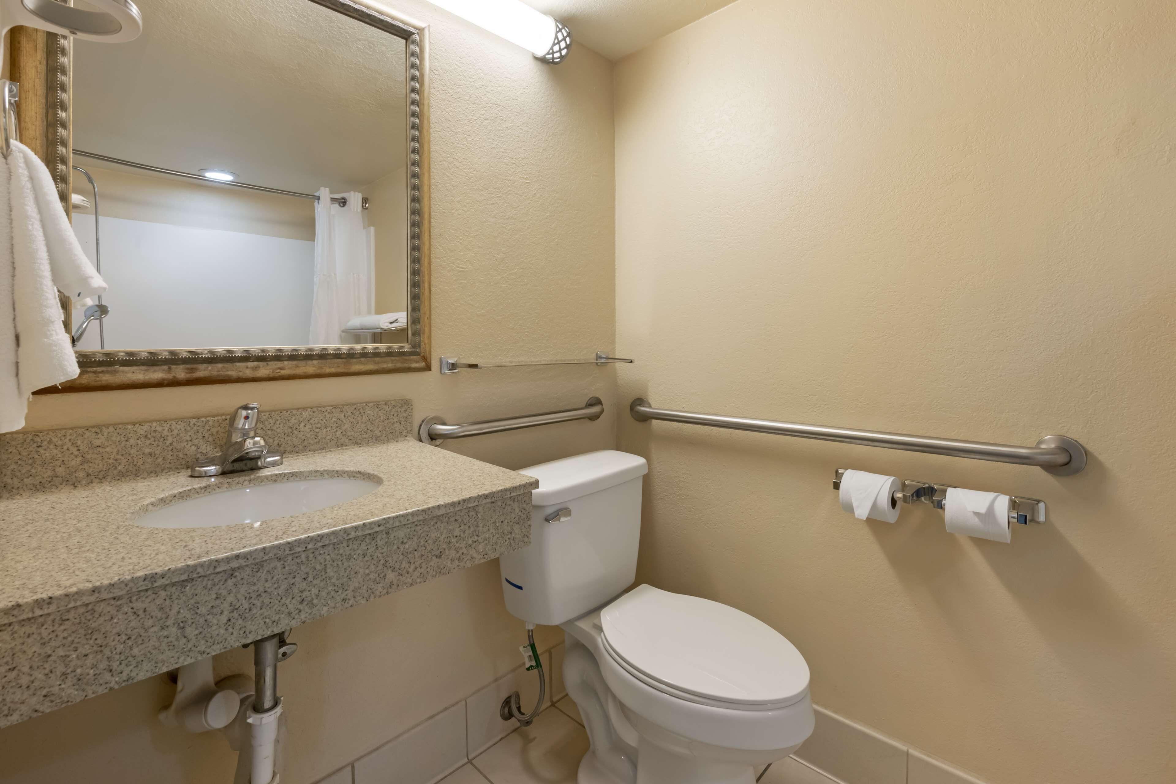 King Room Bathtub Balcony Non-Smoking or Disability Access