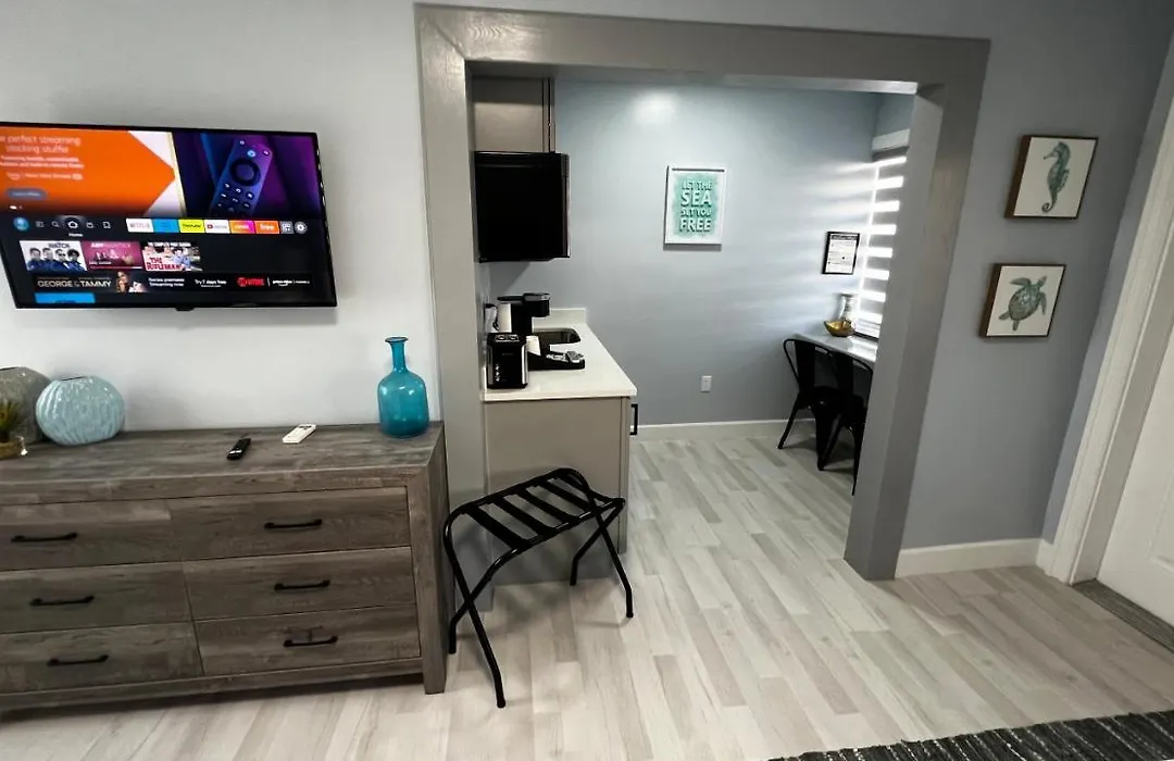 Oceano Suites Daytona Beach-1