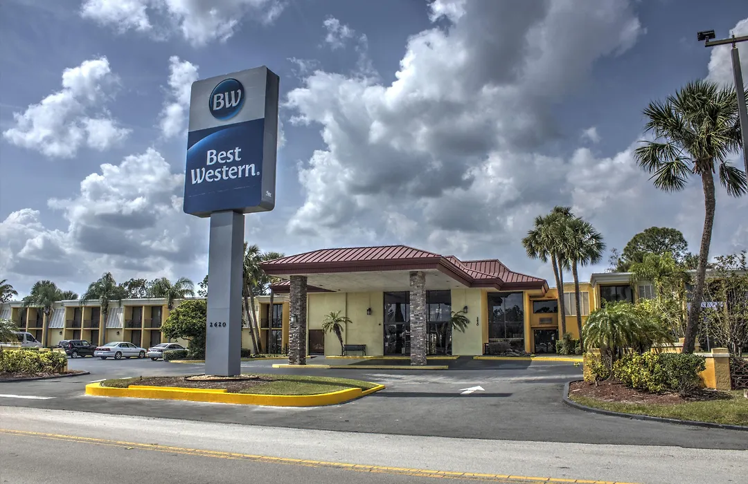 Best Western International Speedway Hotel-1