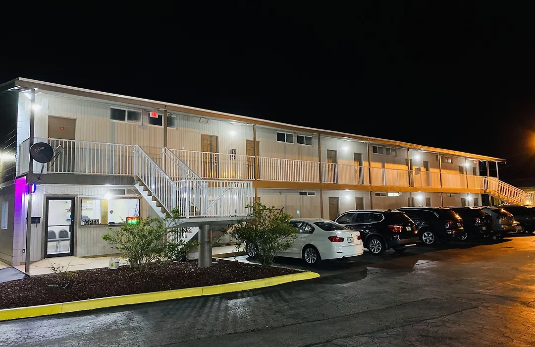 Host Inn Daytona Beach-1