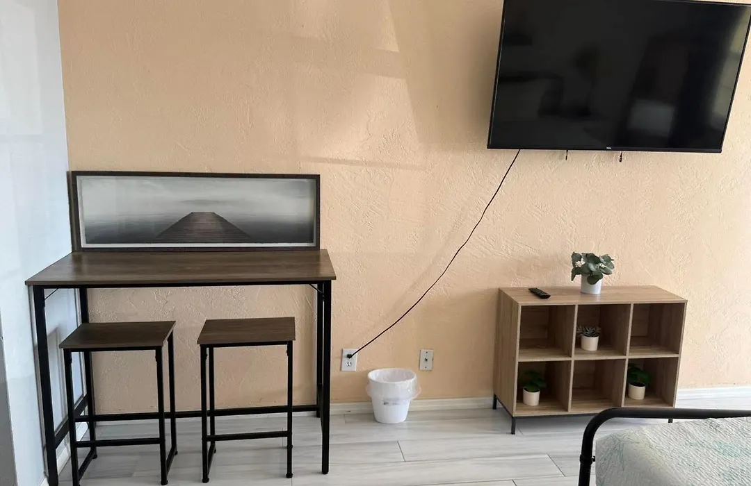 Studio 1 Motel - Daytona Beach-1