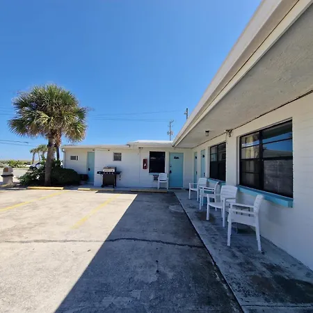 Coral Motel-3
