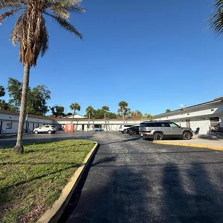 Regency Inn Daytona Beach Near Airport-2
