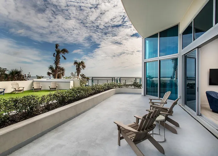 Daytona Beach HotelsMax Beach